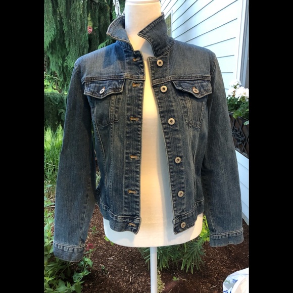 GAP Jackets & Blazers - GAP stretch DENIM JEAN JACKET SMALL
